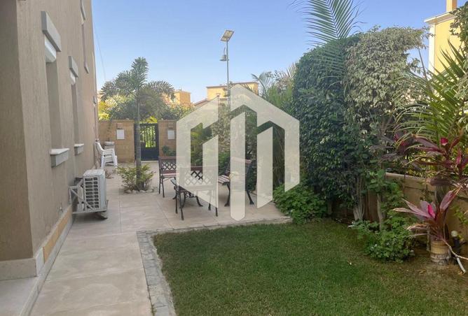 8200889 - Property Image 2