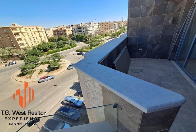 8047034 - Property Image 3