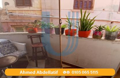 Apartment - 2 Bedrooms - 1 Bathroom for sale in Winget st. - Bolkly - Hay Sharq - Alexandria