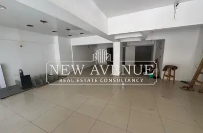 Retail - Studio - 1 Bathroom for rent in Degla Square - Degla - Hay El Maadi - Cairo