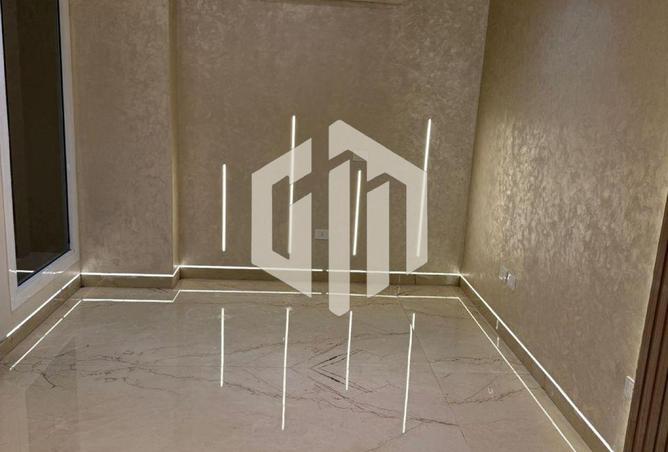 8468720 - Property Image 2