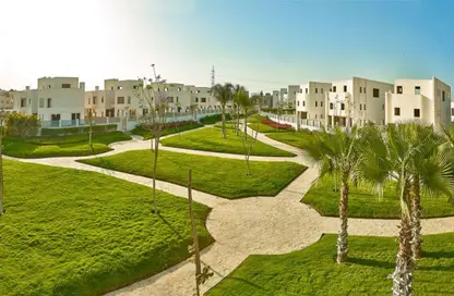 أي فيلا - 5 غرف نوم - 4 حمامات للبيع في كليوباترا سكوير - محور 26 يوليو - مدينة 6 أكتوبر - الجيزة