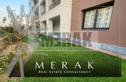 Apartment - 2 Bedrooms - 3 Bathrooms for sale in District 5 - 5th Settlement Compounds - The 5th Settlement - New Cairo City - Cairo