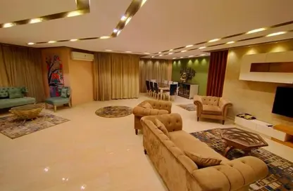 Apartment - 3 Bedrooms - 3 Bathrooms for rent in Adn St. - Mohandessin - Giza