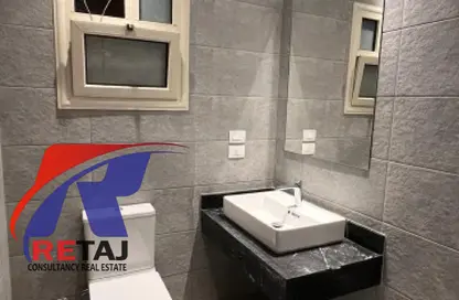 شقة - 3 غرف نوم - 3 حمامات للايجار في حى اسكان الجامعه الامريكية - كمبوندات التجمع الخامس - التجمع الخامس - مدينة القاهرة الجديدة - القاهرة