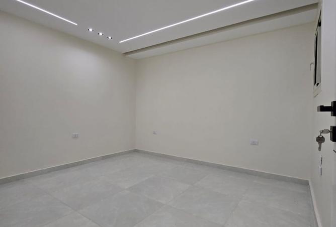 8393751 - صورة العقار 2