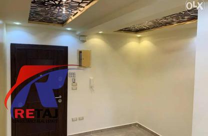 Apartment - 3 Bedrooms - 2 Bathrooms for sale in Seif Al Din Barkoak St. - 1st Zone - Nasr City - Cairo
