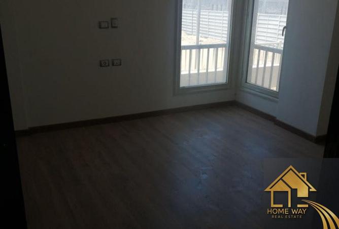 8206209 - Property Image 3