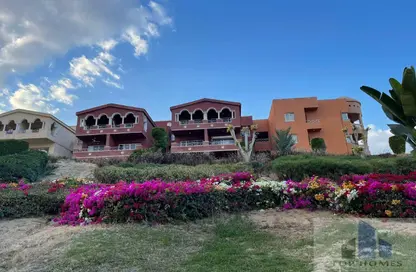 شاليه - 2 غرف نوم - 2 حمامات للبيع في بورتو السخنة - العين السخنة - السويس