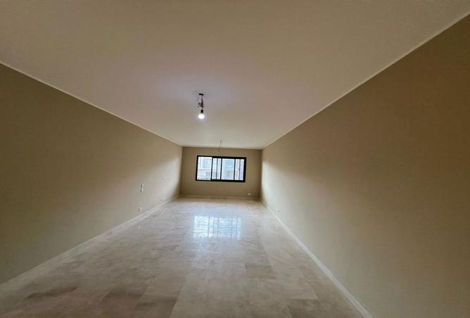 8260184 - Property Image 2