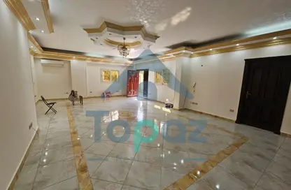 شقة - 3 غرف نوم - 3 حمامات للايجار في 6 ويست - بيفرلي هيلز - كمبوندات الشيخ زايد - الشيخ زايد - الجيزة