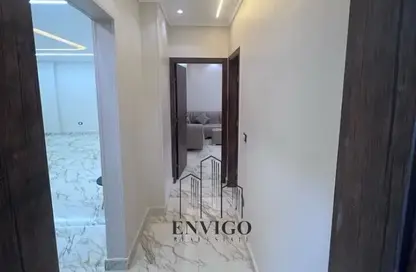 شقة - 2 غرف نوم - 2 حمامات للبيع في شارع عمارات السعوديه - مساكن المهندسين - مدينة نصر - القاهرة