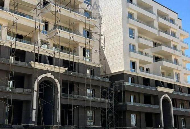 8220428 - Property Image 3