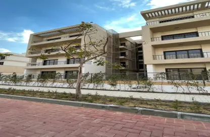 Apartment - 2 Bedrooms - 2 Bathrooms for sale in Villa Square - Fifth Square - The 5th Settlement - New Cairo City - Cairo