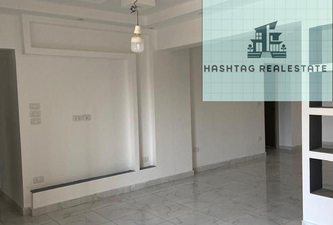 8302248 - Property Image 2