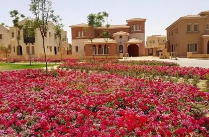 Villa - 3 Bedrooms - 5 Bathrooms for sale in Mivida - 5th Settlement Compounds - The 5th Settlement - New Cairo City - Cairo