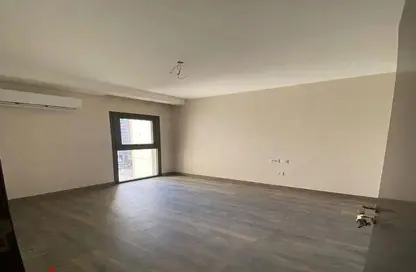 Apartment - 3 Bedrooms - 3 Bathrooms for sale in Sodic West - Sheikh Zayed Compounds - Sheikh Zayed City - Giza