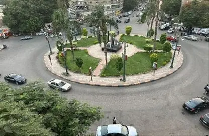 شقة - 3 غرف نوم - 2 حمامات للبيع في ميدان الثوره - الدقي - الجيزة