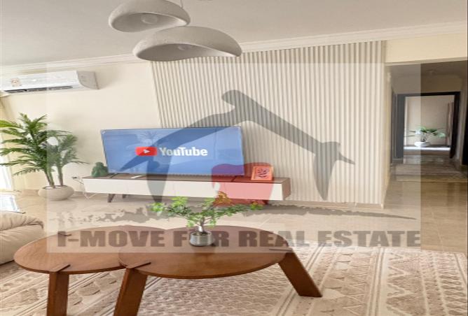 7966557 - Property Image 2