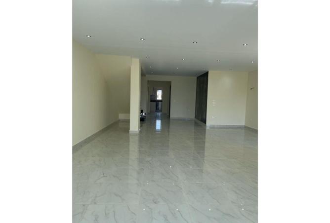 8460113 - Property Image 3