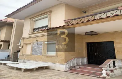 Villa - 5 Bedrooms - 5 Bathrooms for rent in Flowers Park - North Investors Area - New Cairo City - Cairo