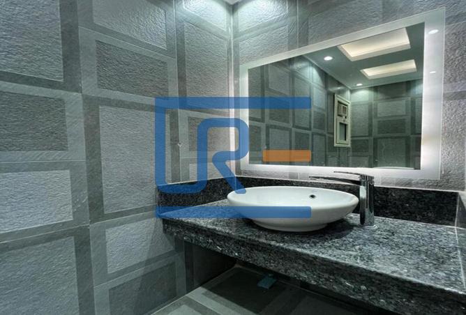 7989508 - Property Image 3