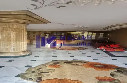 Apartment - 4 Bedrooms - 3 Bathrooms for sale in The 1st Settlement - New Cairo City - Cairo