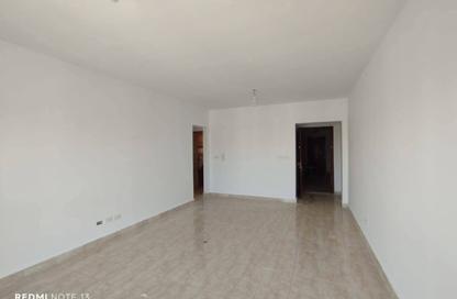 Apartment - 2 Bedrooms - 1 Bathroom for rent in El Rehab Extension - Al Rehab - New Cairo City - Cairo