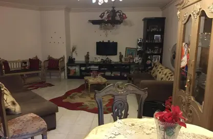 Apartment - 2 Bedrooms - 2 Bathrooms for rent in Al Rehab - New Cairo City - Cairo
