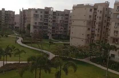 Apartment - 2 Bedrooms - 2 Bathrooms for sale in Madinaty - Cairo