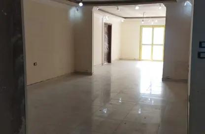 Apartment - 3 Bedrooms - 3 Bathrooms for sale in Gate 2 - Ahmose - Hadayek El Ahram - Giza Apartment - 3 Bedrooms - 3 Bathrooms for sale in Gate 2 - Ahmose - Hadayek El Ahram - Giza