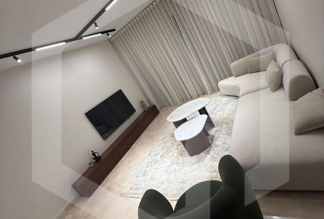 8232630 - Property Image 2