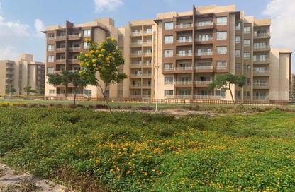 Apartment - 3 Bedrooms - 2 Bathrooms for sale in Wesal City - El Shorouk Compounds - Shorouk City - Cairo