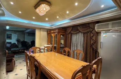 Apartment - 3 Bedrooms - 2 Bathrooms for sale in Anwar Al Mufti St. - 1st Zone - Nasr City - Cairo