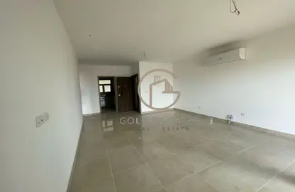 Apartment - 2 Bedrooms - 2 Bathrooms for rent in Moon Residences - Fifth Square - The 5th Settlement - New Cairo City - Cairo