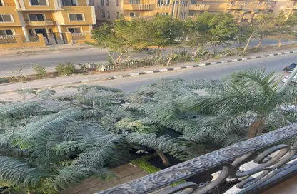 شقة - 3 غرف نوم - 2 حمامات للايجار في شارع الشيخ حسن مأمون - الياسمين 7 - الياسمين - مدينة القاهرة الجديدة - القاهرة