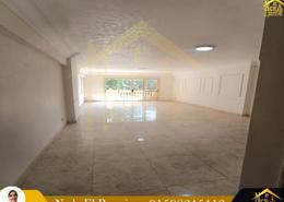 Apartment - 3 bedrooms - 2 bathrooms for للايجار in Aisha Fahmy St. - Saba Basha - Hay Sharq - Alexandria