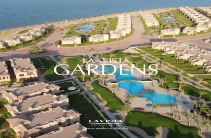 Apartment - 3 Bedrooms - 2 Bathrooms for sale in La Vista Gardens - La Vista - Al Ain Al Sokhna - Suez