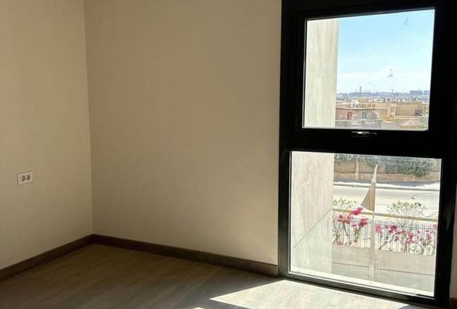 8188165 - Property Image 3