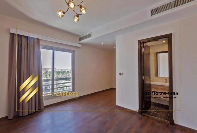 8251073 - Property Image 2