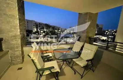 شاليه - غرفة نوم - 2 حمامات للبيع في مراسي - سيدي عبد الرحمن - الساحل الشمالي