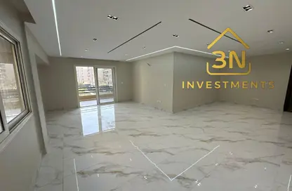 شقة - 4 غرف نوم - 3 حمامات للايجار في سكوير - كمبوندات التجمع الخامس - التجمع الخامس - مدينة القاهرة الجديدة - القاهرة