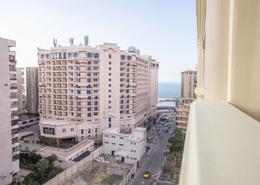 شقة - 3 غرف نوم - 3 حمامات for للايجار in شارع المعسكر الرومانى - رشدي - حي شرق - الاسكندرية