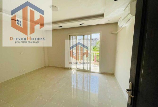 8224730 - Property Image 3