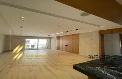 Apartment - 3 Bedrooms - 3 Bathrooms for rent in Mountain View iCity - 5th Settlement Compounds - The 5th Settlement - New Cairo City - Cairo