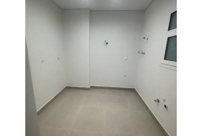 8205758 - Property Image 2