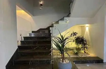 دوبلكس - 4 غرف نوم - 4 حمامات للبيع في كمبوند البروج - كمبوندات الشروق - مدينة الشروق - القاهرة