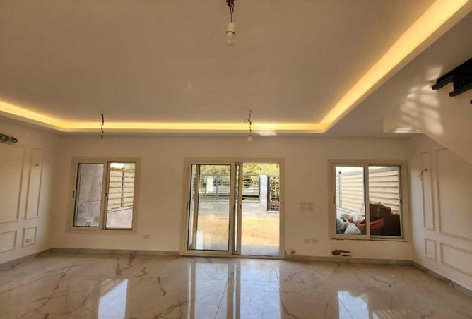 8300788 - Property Main Image