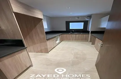 Apartment - 3 Bedrooms - 3 Bathrooms for rent in Park Side Residence - Zed Towers - Sheikh Zayed Compounds - Sheikh Zayed City - Giza