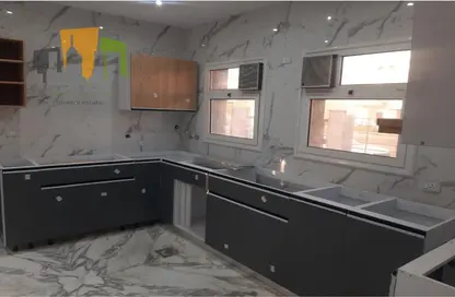 Villa - 4 Bedrooms - 5 Bathrooms for rent in Madinaty - Cairo